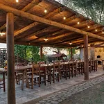 Villa Podere Giardino 16&2, Emma